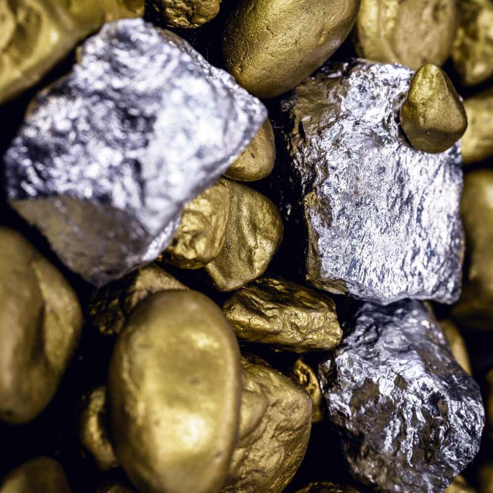 White Gold vs. Platinum Pros and Cons of Engagement Ring Metals