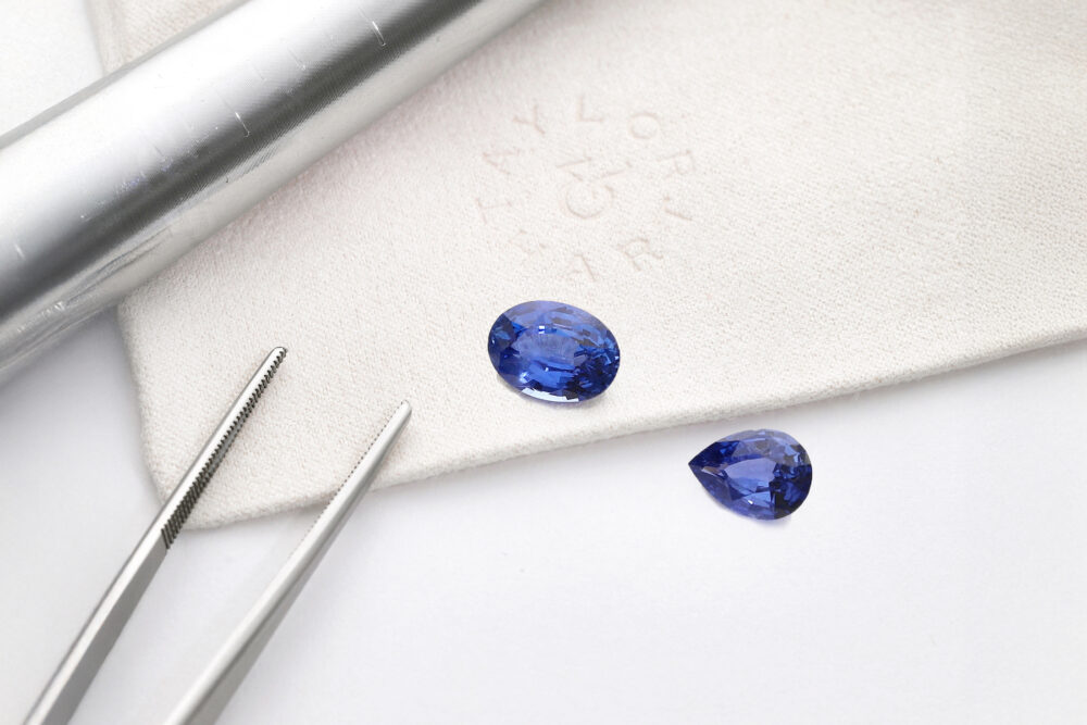 Coloured gemstone banner